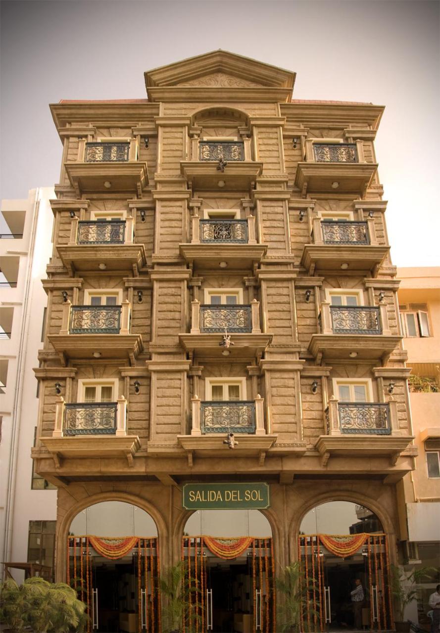 Salida Del Sol Hotel Panaji Exterior foto